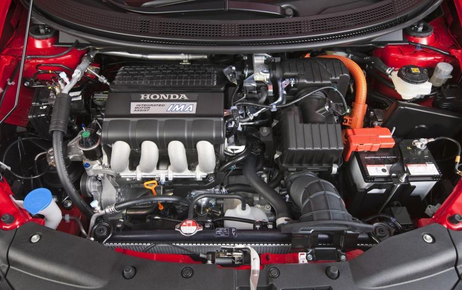  Honda CR-Z EX 2011 года  (фото 8 из 27)